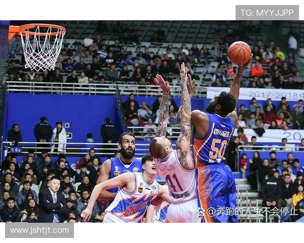 独行侠与快船激战正酣 谁能在西部赛区突围成功 独行侠与快船激战正酣 谁能在西部赛区突围成功